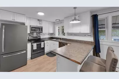 36 Upland Ave, Webster, MA 01570 - Photo 8