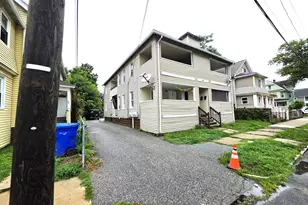 64 Marlborough St, Springfield, MA 01109 - Photo 2