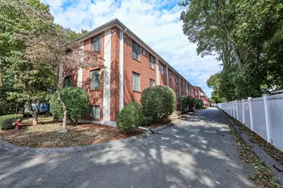 3 Richardson St. #B4, Wakefield, MA 01880 - Photo 1