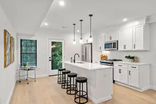 32 Perthshire Rd, Boston, MA 02135 - Photo 12