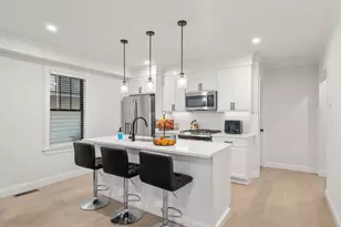 34 Perthshire Rd, Boston, MA 02135 - Photo 4