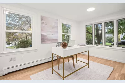 31 Alba Rd, Wellesley, MA 02481 - Photo 12