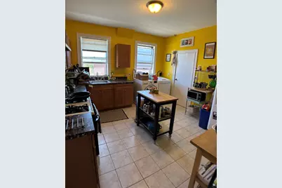 77 Bigelow Avenue #2, Watertown, MA 02472 - Photo 6