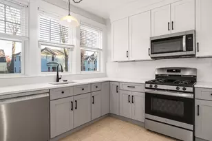 220 Lowell Ave, Newton, MA 02460 - Photo 6