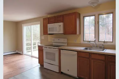 27 Sachem Dr, Bourne, MA 02562 - Photo 2