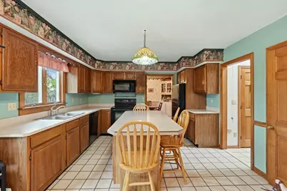 235 Pierce Rd, West Brookfield, MA 01585 - Photo 4