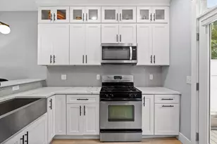 550 Dorchester Ave, Boston, MA 02127 - Photo 6