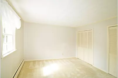 28 South Street, Easthampton, MA 01027 - Photo 10