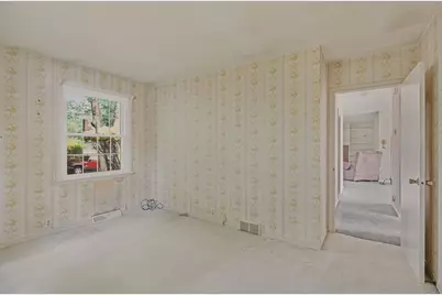 66 Eleanor St, Dartmouth, MA 02747 - Photo 24