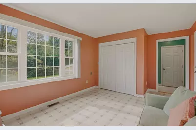 66 Eleanor St, Dartmouth, MA 02747 - Photo 6