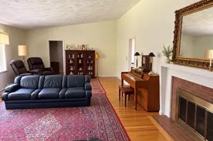 15 Crest Dr, Dover, MA 02030 - Photo 8