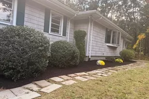 15 Crest Dr, Dover, MA 02030 - Photo 2