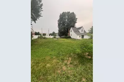 19 Barrett Street, Northampton, MA 01060 - Photo 8