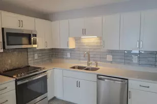 200 Cove Way, Quincy, MA 02169 - Photo 6