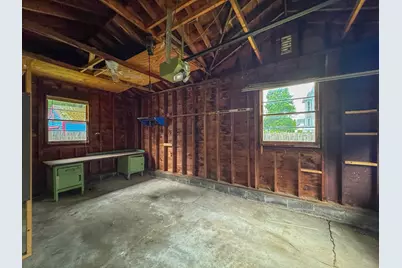 27 Hancock St, Westfield, MA 01085 - Photo 30