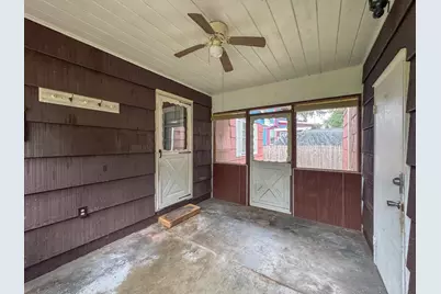 27 Hancock St, Westfield, MA 01085 - Photo 12