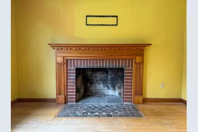 27 Hancock St, Westfield, MA 01085 - Photo 6