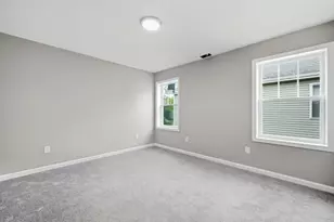 193 Hancock St, Springfield, MA 01109 - Photo 32