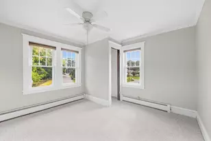 32 Wilmot St, Chicopee, MA 01013 - Photo 12