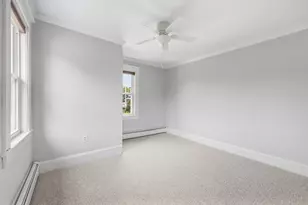 32 Wilmot St, Chicopee, MA 01013 - Photo 14