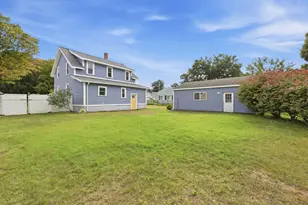 32 Wilmot St, Chicopee, MA 01013 - Photo 16