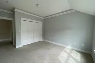 54 Loomis, Bedford, MA 01730 - Photo 14