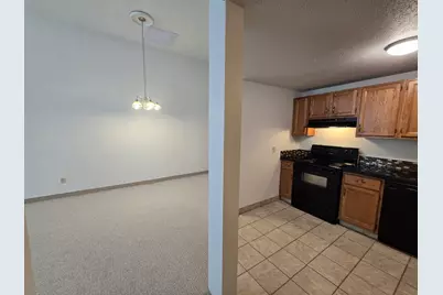 130 Beach St #208, Quincy, MA 02170 - Photo 4