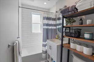 461 Ashmont, Boston, MA 02122 - Photo 12