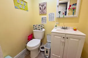 6 Bolton Pl, Brockton, MA 02301 - Photo 8