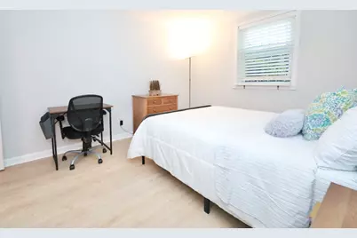 11 Cogswell Ave #6, Cambridge, MA 02140 - Photo 10