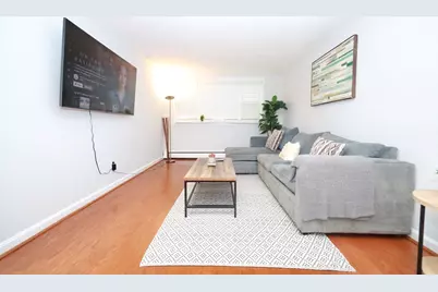 11 Cogswell Ave #6, Cambridge, MA 02140 - Photo 2