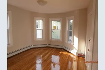 102 Prospectd #R2, Somerville, MA 02143 - Photo 6