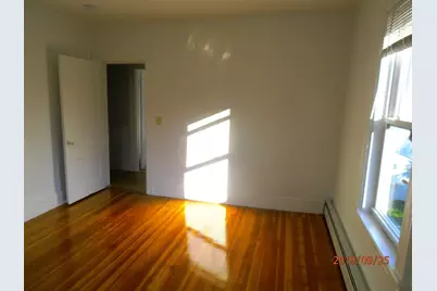 102 Prospectd #R2, Somerville, MA 02143 - Photo 2