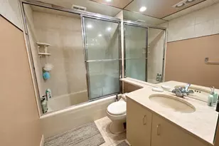 10 Rogers St, Cambridge, MA 02142 - Photo 8