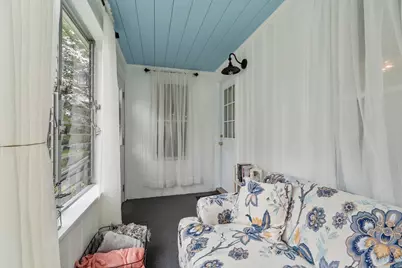 2 Hill St, Amesbury, MA 01913 - Photo 28