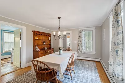 2 Hill St, Amesbury, MA 01913 - Photo 12