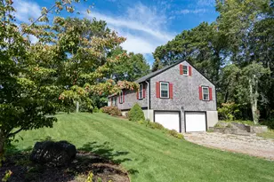 2 Mohegan Ln, Yarmouth, MA 02675 - Photo 2