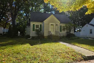 20 Ridgewood Rd, Worcester, MA 01606 - Photo 2