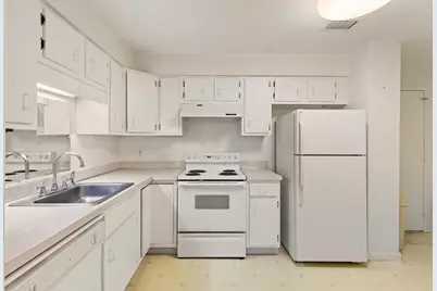 1008 Paradise Road #2J, Swampscott, MA 01907 - Photo 16