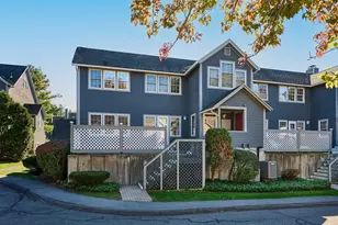 62 Amity Pl, Amherst, MA 01002 - Photo 2