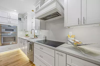 14 Hillside Ave, Winchester, MA 01890 - Photo 18