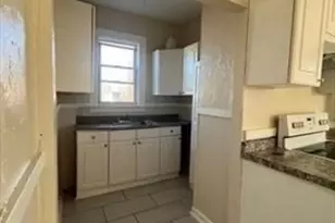 12 Shepard St, Lynn, MA 01902 - Photo 4