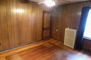 1346 President Ave, Fall River, MA 02720 - Photo 10