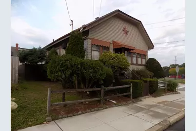 1346 President Ave., Fall River, MA 02720 - Photo 2