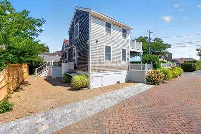 8D Commercial Street #Unit A, Provincetown, MA 02657 - Photo 28