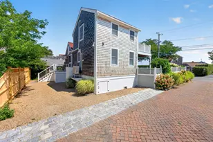 8D Commercial St, Provincetown, MA 02657 - Photo 28