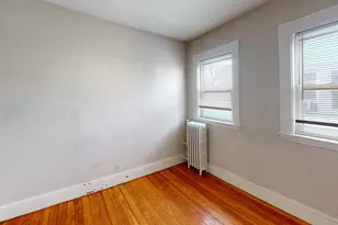 35 Hewins St, Boston, MA 02121 - Photo 4