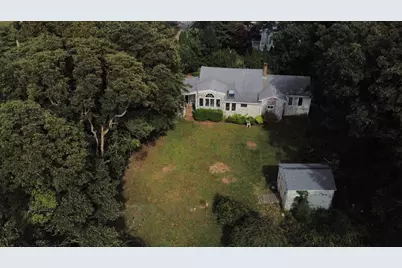 25 Whisper Ln, Fairhaven, MA 02719 - Photo 8