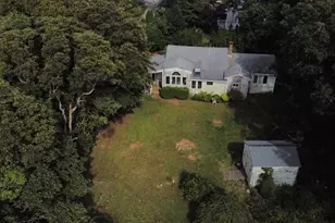 25 Whisper Ln, Fairhaven, MA 02719 - Photo 8