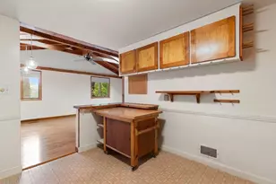 80 Temple Rd, Waltham, MA 02452 - Photo 16